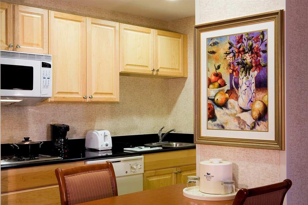 Homewood Suites By Hilton Hartford Downtown Room photo
