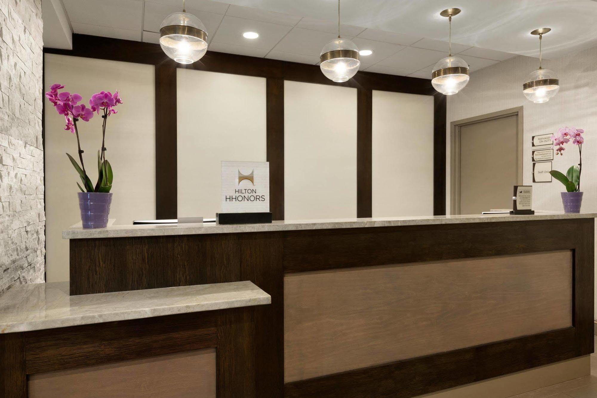 Homewood Suites By Hilton Hartford Downtown Exterior photo